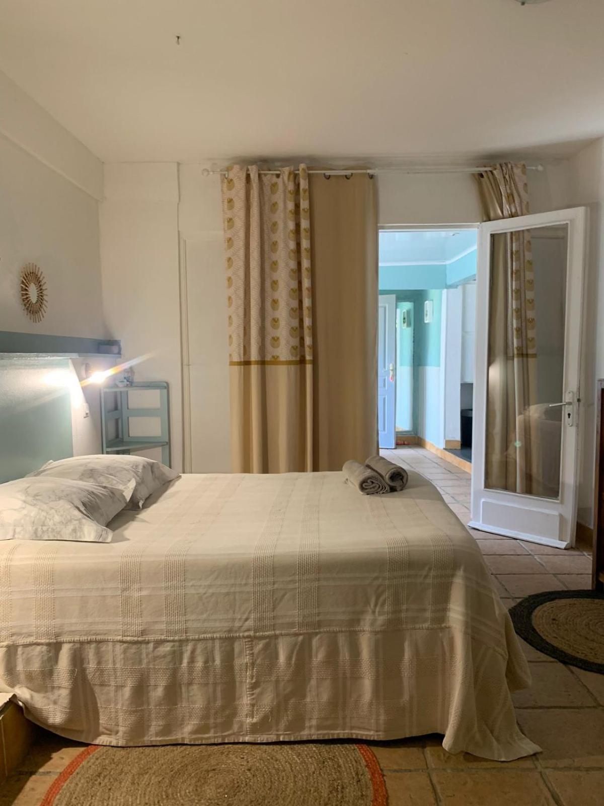 Bed and Breakfast Le Medinilla Bras-Panon Экстерьер фото